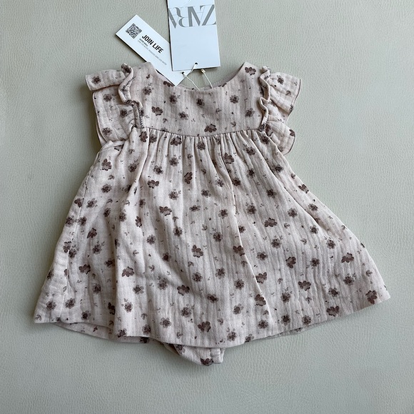 Zara Other - Zara Baby Dress with Bloomers 1-3months